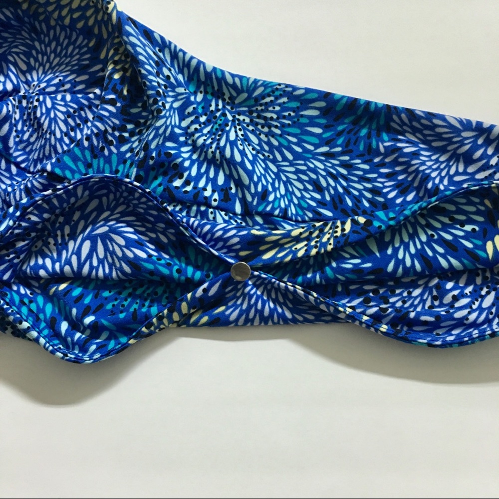 The Limited Petite Blue Top | Size Large - Picture 4 of 8